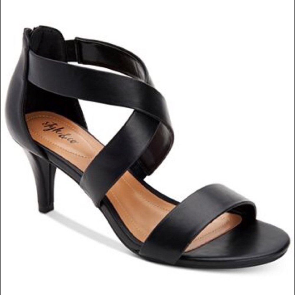 Style & Co. Paysonn Suede Open Toe Strap, NEW